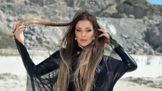 Пияната чалгаджийка Дебора се изправя пред съда, чака я лоша новина