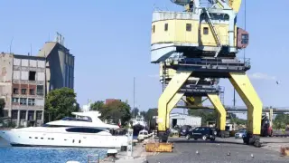 Мащабна операция в Бургас: Задържаха скъпа яхта на пристанището Видео