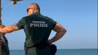 Мистерия на любим на Кирил Петков плаж, полицията веднага долетя Видео