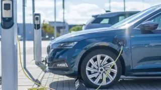 Избор на електромобил: Пет неща, които трябва да знаете преди покупката