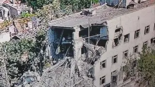 Удар на ВСУ срути пететажна сграда в Русия, има хора под развалините
