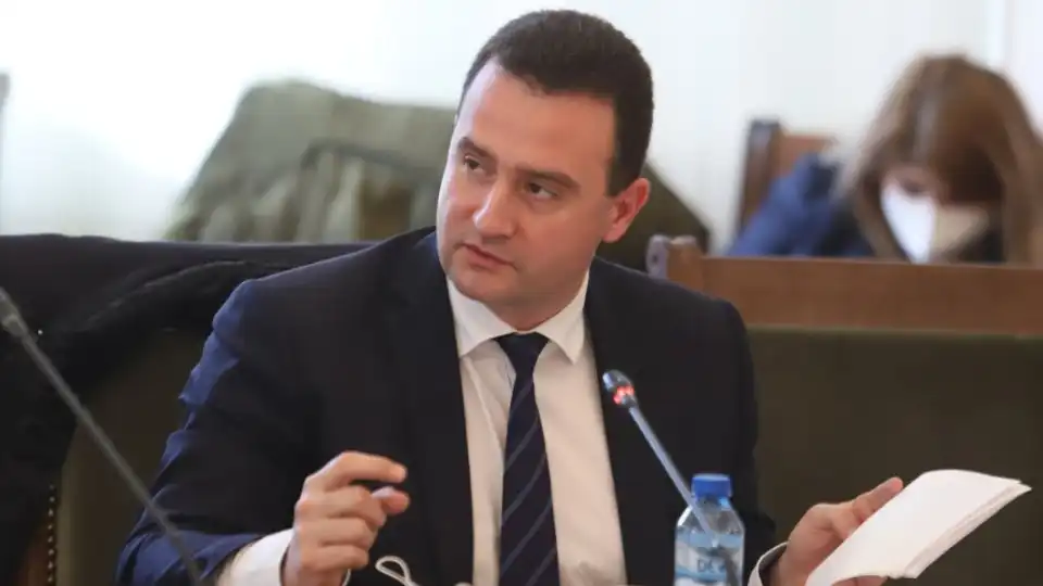 Енергийният министър отговори на Радев за "Боташ", каза защо договорът е грешка и до какви конфузни ситуации е довел