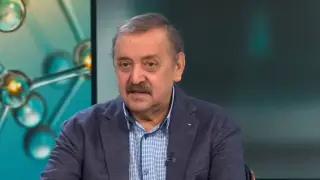 Проф. Кантарджиев с ценни съвети, каза кой популярен продукт задължително да използваме лятото