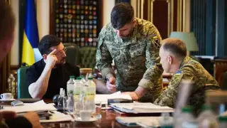 Генщабът на ВСУ оголва границата с Беларус, прехвърля части в по-„трудни“ направления