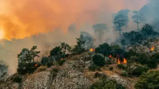 Рила гори, чакат хеликоптер