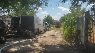 Огнен ад в Русенско, 20 коли изгоряха Снимки