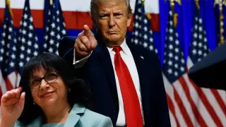 Наредиха Тръмп и Теменужка Петкова рамо до рамо, главните виновници са за...