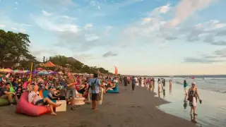 Край! Бали започва масови депортации на туристи, ето за какво ще ви изхвърлят от Рая