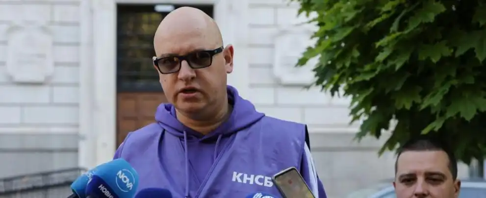 Вицепрезидентът на КНСБ показа синини след ареста си на протест в с. Труд