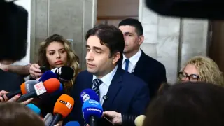 Стар проблем ерозира ПП-ДБ, тази фатална грешка ли ще им изяде главите при вота на недоверие