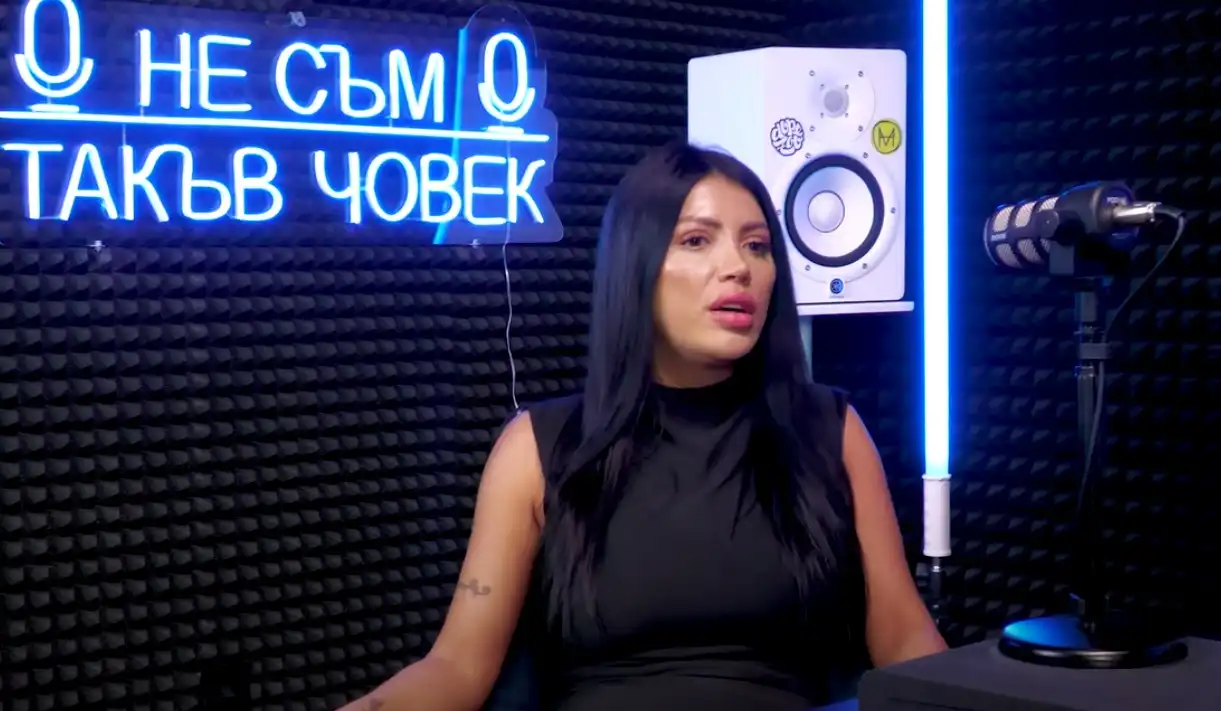 Българската Ким Кардашиян разкри всичко: Инжектирах си в лицето сперма от сьомга! Зарязах звезда на "Челси", а Пике... Блиц Live