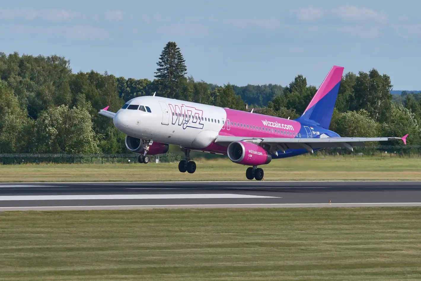 Wizz Air полита от София до нова дестинация
