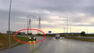 Видео с „английска маневра" в столичното кръгово стана хит в мрежата