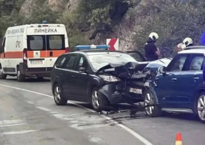 Челен удар в дефилето към Велинград