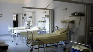 Болници са под угрозата да закриват цели отделения заради нови изисквания, от МЗ прехвърлят отговорност