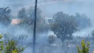 Извънредно: Пожар до Костинброд, спешно търсят доброволци и техника