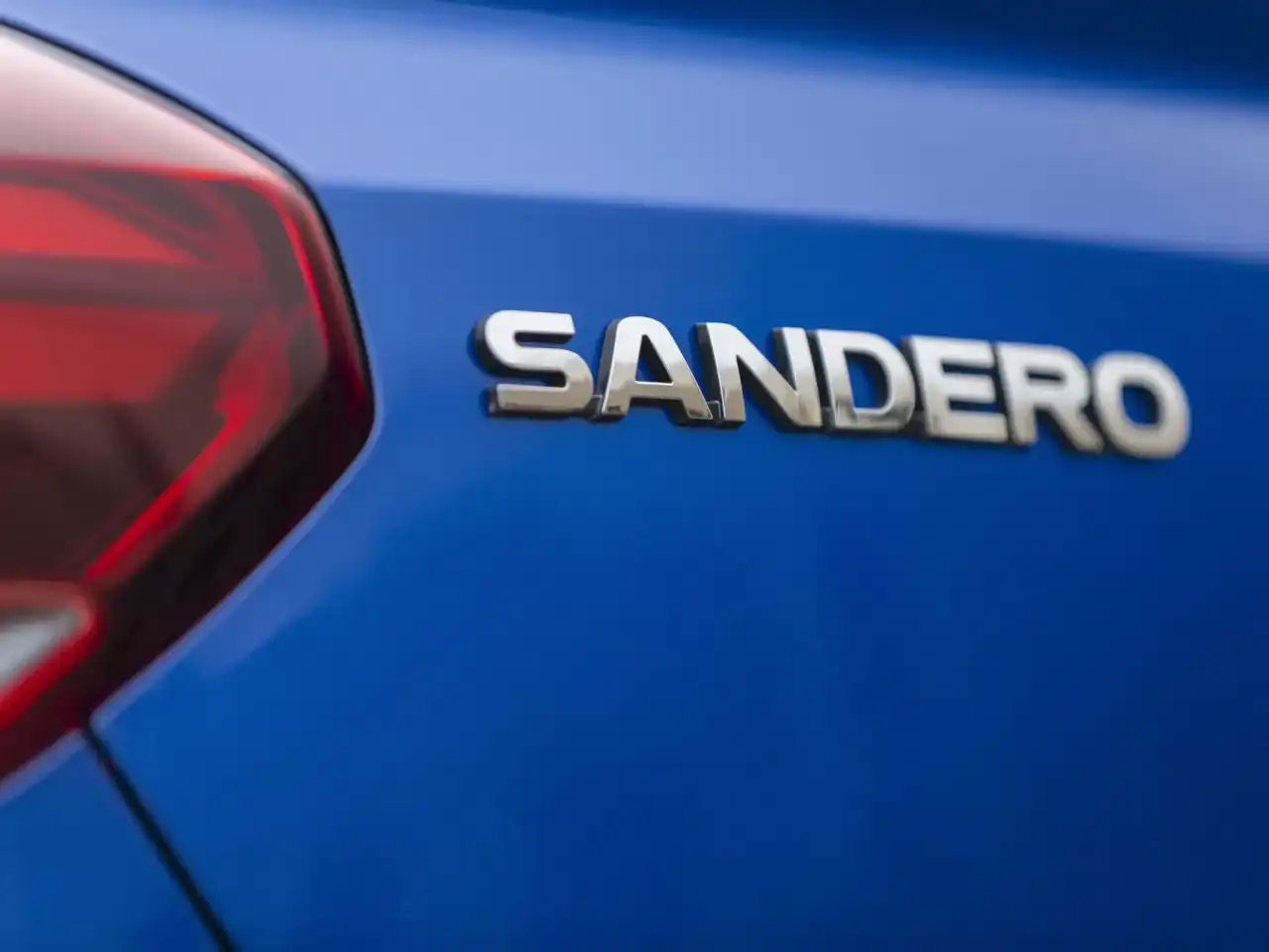 Новата Dacia Sandreo се подготвя за премиерата