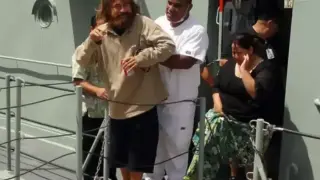 Мъж оцеля 438 дни в открито море без храна и вода