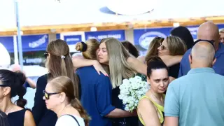 България изпрати Тодор Славков, ето кои се простиха с Малък Тошко Снимки