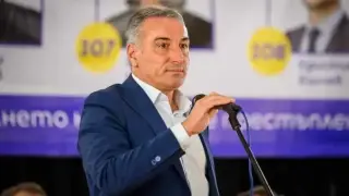 Депутат на ПП в голям куриоз, забъркаха го в...