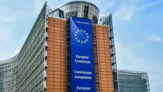 Европейската комисия започва три нови наказателни процедури срещу България