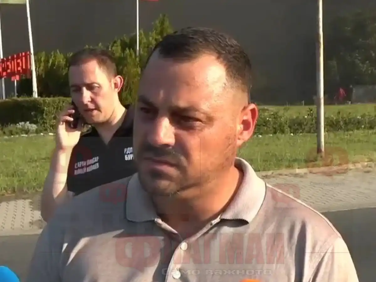 Евакуация в Средец заради огромния пожар