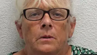 Баба гангстер въртяла наркоимперия за 80 млн. паунда във Великобритания
