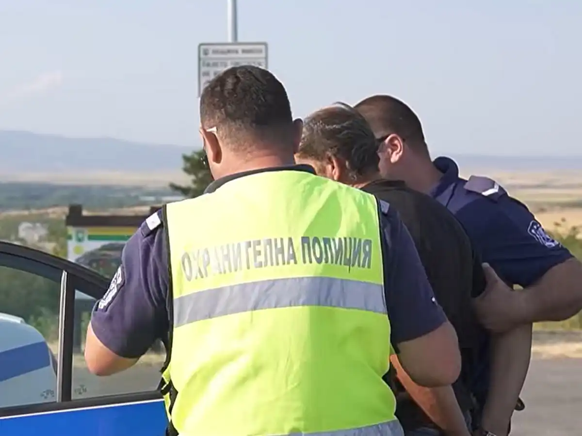 Първи арест за палежите в страната, задържан е... Видео