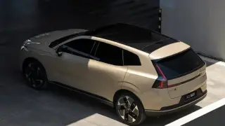 Разход от само 5,8 литра на 100 км: Показаха новия семеен кросоувър Volvo Снимки