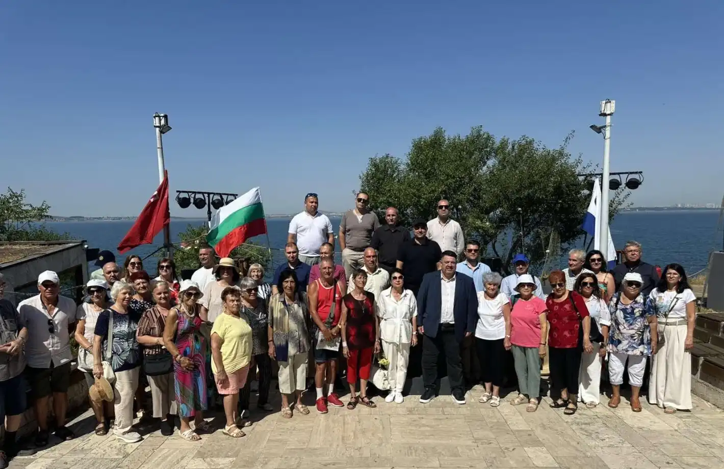 Стотици социалисти отбелязаха заедно 100 години от бунта и бягството на 43-мата антифашисти от остров Света Анастасия