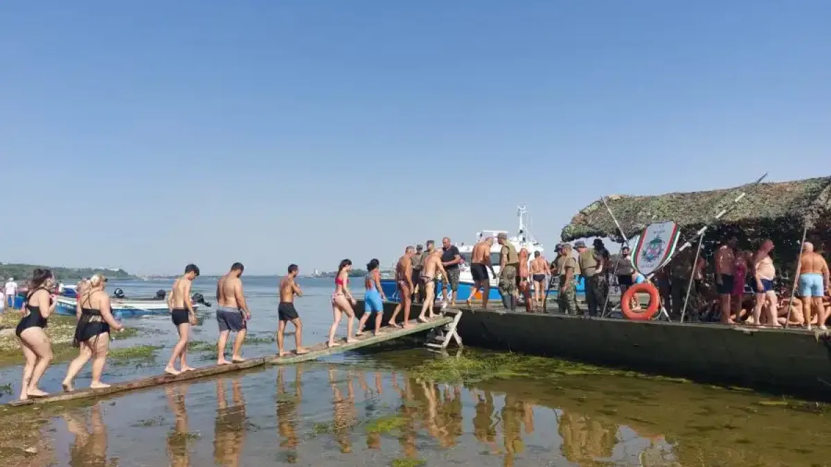 Пенсионер на близо век и 4-годишен малчуган мериха сили в родни води