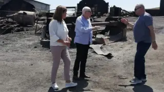 Петър Кънев посети мястото на големия пожар в Средец