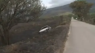 Огънят отстъпва в Трънско, но щетите са огромни Снимки
