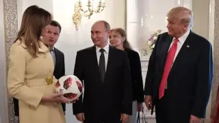 Тръмп призна: Мелания харесва Путин!
