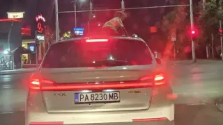 Майко мила! Такова нещо с дете и автомобил, не само в Пловдив, но и в цяла България не бе ставало