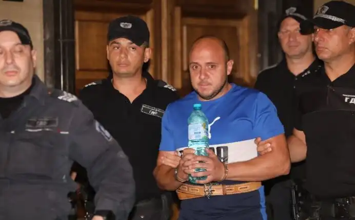 Подпалвачът от Търново бил тръгнал да гаси огъня, но съдът не се трогна