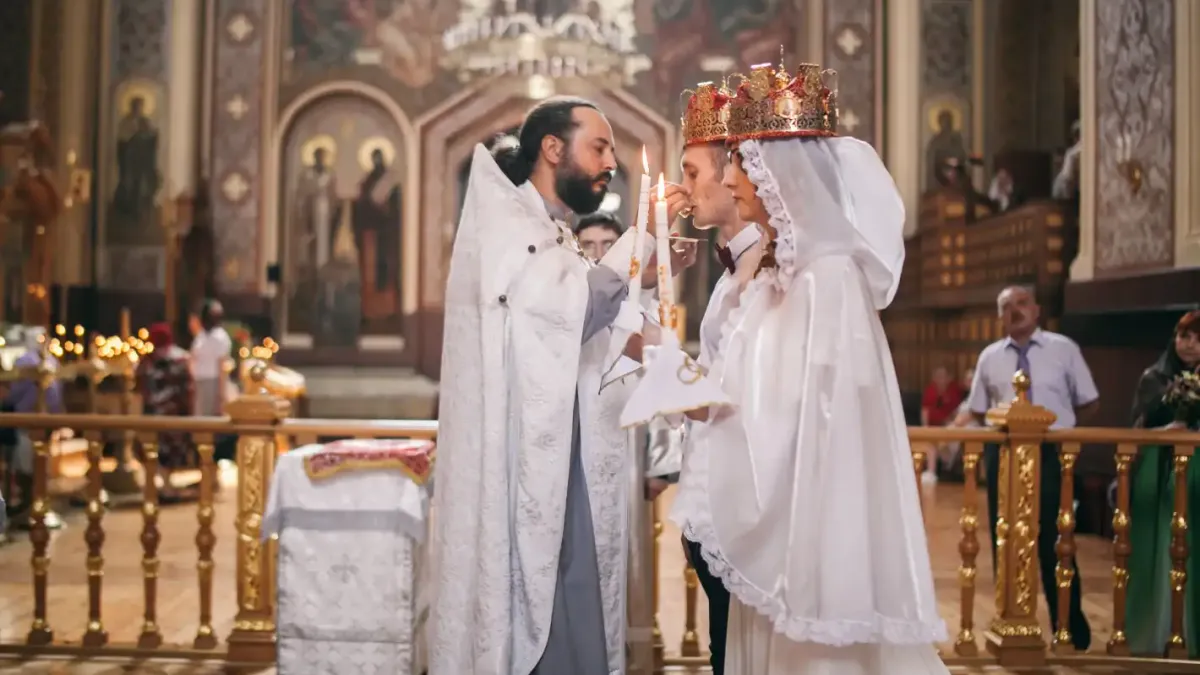 Ужасът в Камчатка: Храм устоя на мощните трусове по време на сватба