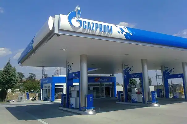 Бензиностанциите „Газпром“ напускат България