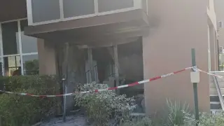 Кошмар в Слънчев бряг! Пиян запали голям пожар и се закани да избие всички Снимки