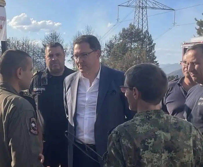 Митов контрира Радев: Къде видя срив на доверието
