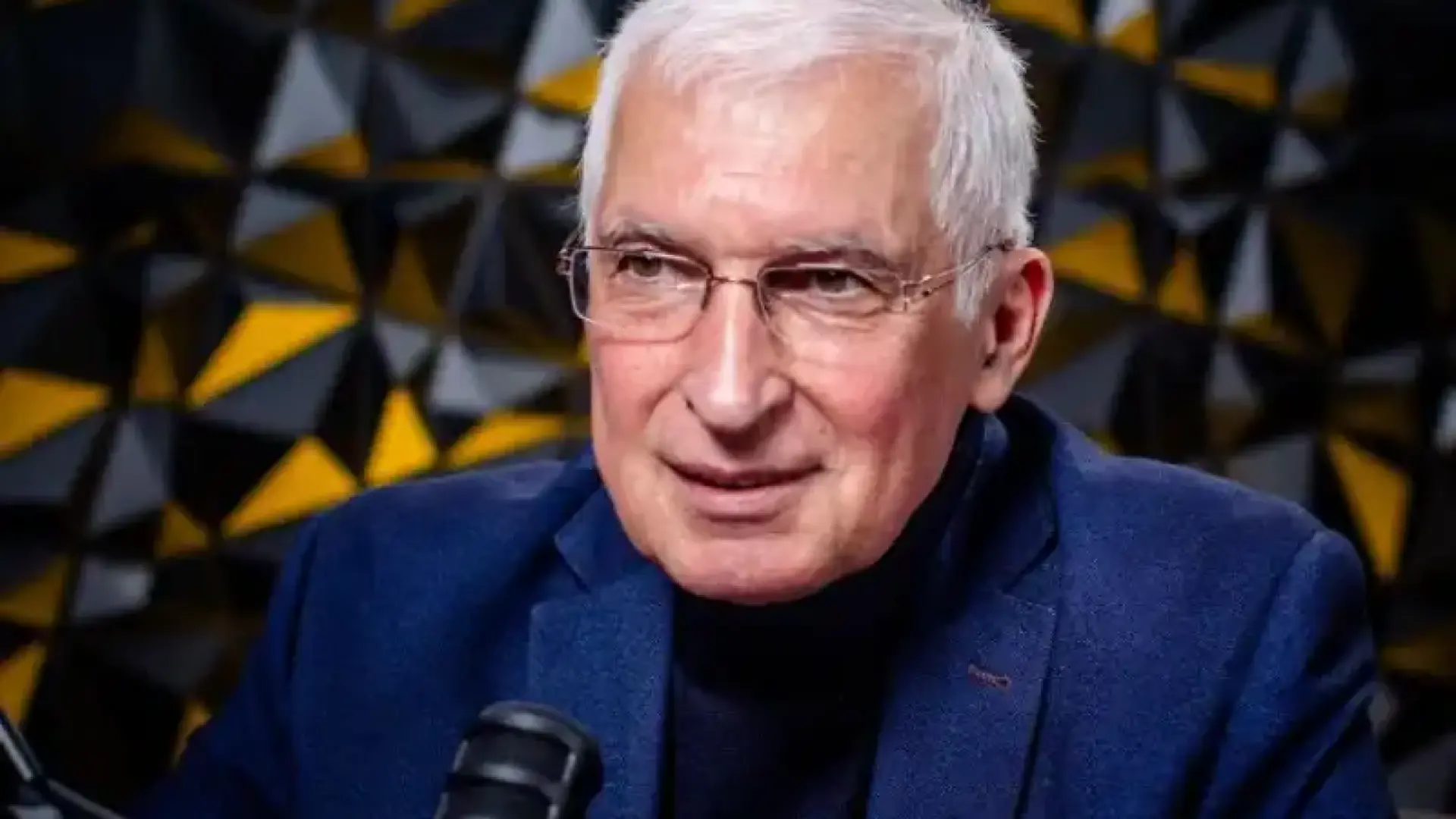 Проф. Боян Дуранкев: България започва да изглежда проблемна