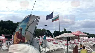 Смъртоносна опасност дебне по родното море, всички са предупредени!