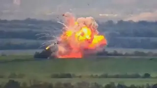 Руска авиация пусна бомба върху собствената си пехота: Взривът отнесе всичко