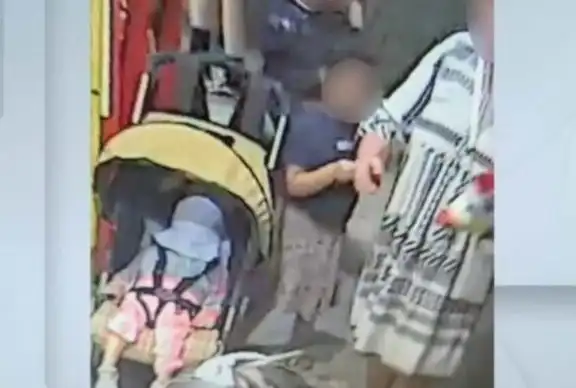 Арестуваната алжирка проговори: Ето как е умряло детето на плажа в Атина