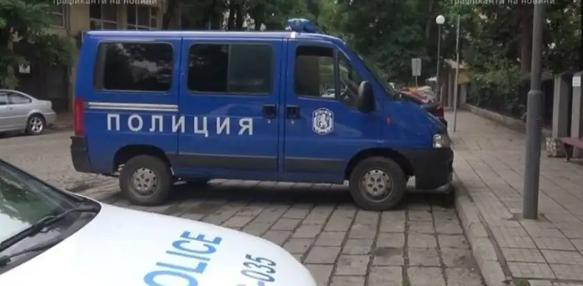 Извънредна новина за 74-г. бивш военен, опрял пищов в главата на служителка на МВР
