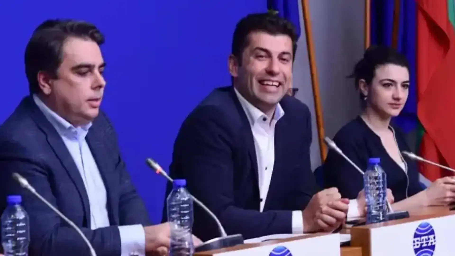 На амбразурата за „мадуровките“