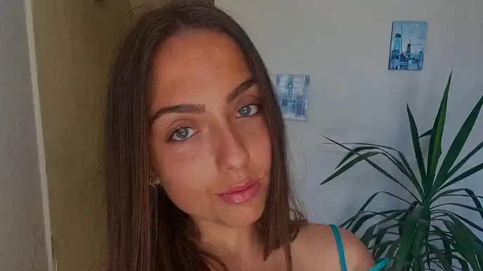 Трагедия: 20-годишната студентка Симона издъхна в басейн, никой не ѝ помогнал
