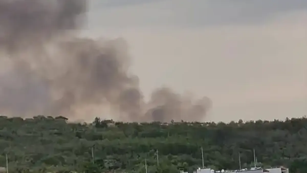 Силен гръм и последвал ужас в Бургас Видео