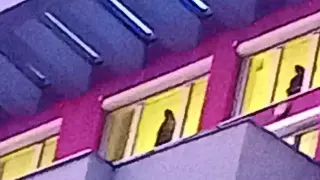 Зловеща гледка в столичен квартал, полицията хвърчи към мястото след сигнал за обесени хора