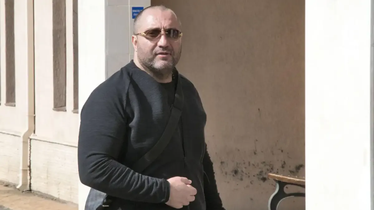 Митьо Очите се поглези, яхна звяр за 60 бона